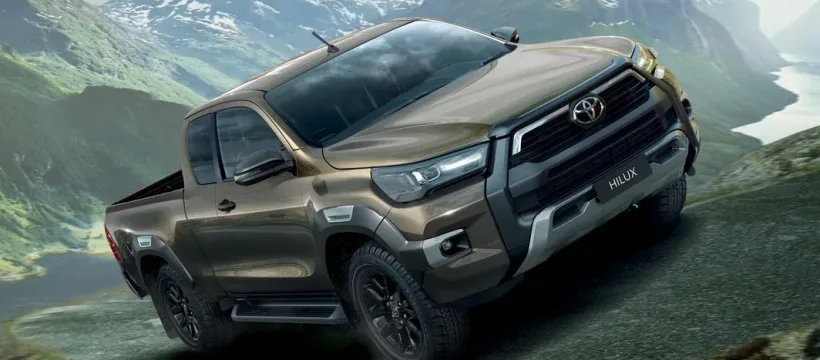 toyota hilux jpg