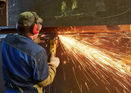 travailler le metal jpg