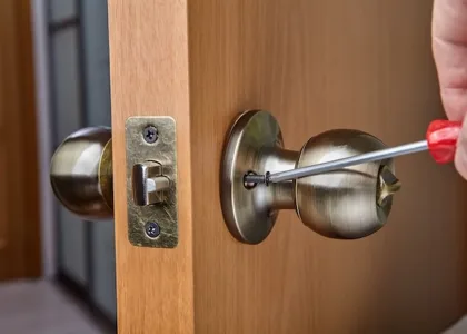 Comment changer une poignée de porte ? 5 poignee de porte jpg