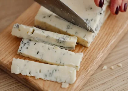 tranches de roquefort